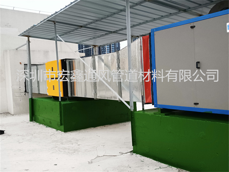 深圳龙岗大型商业街公共（gòng）排（pái）油烟（yān）管道安装工程案例