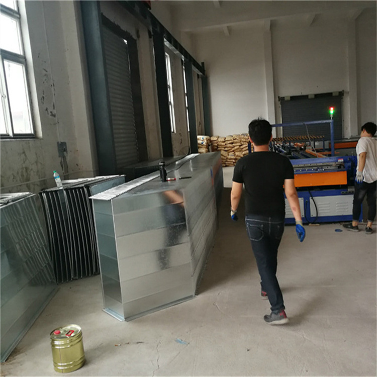 深圳風管加工廠家批發共板法蘭風管 插條（tiáo）風管安裝 角鐵（tiě）法蘭風管製作